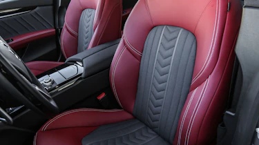 Maserati Ghibli 2016 seats