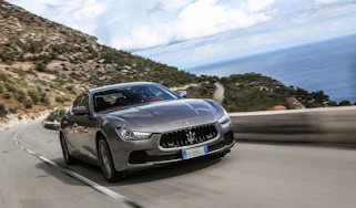 Maserati Ghibli 2016 tracking