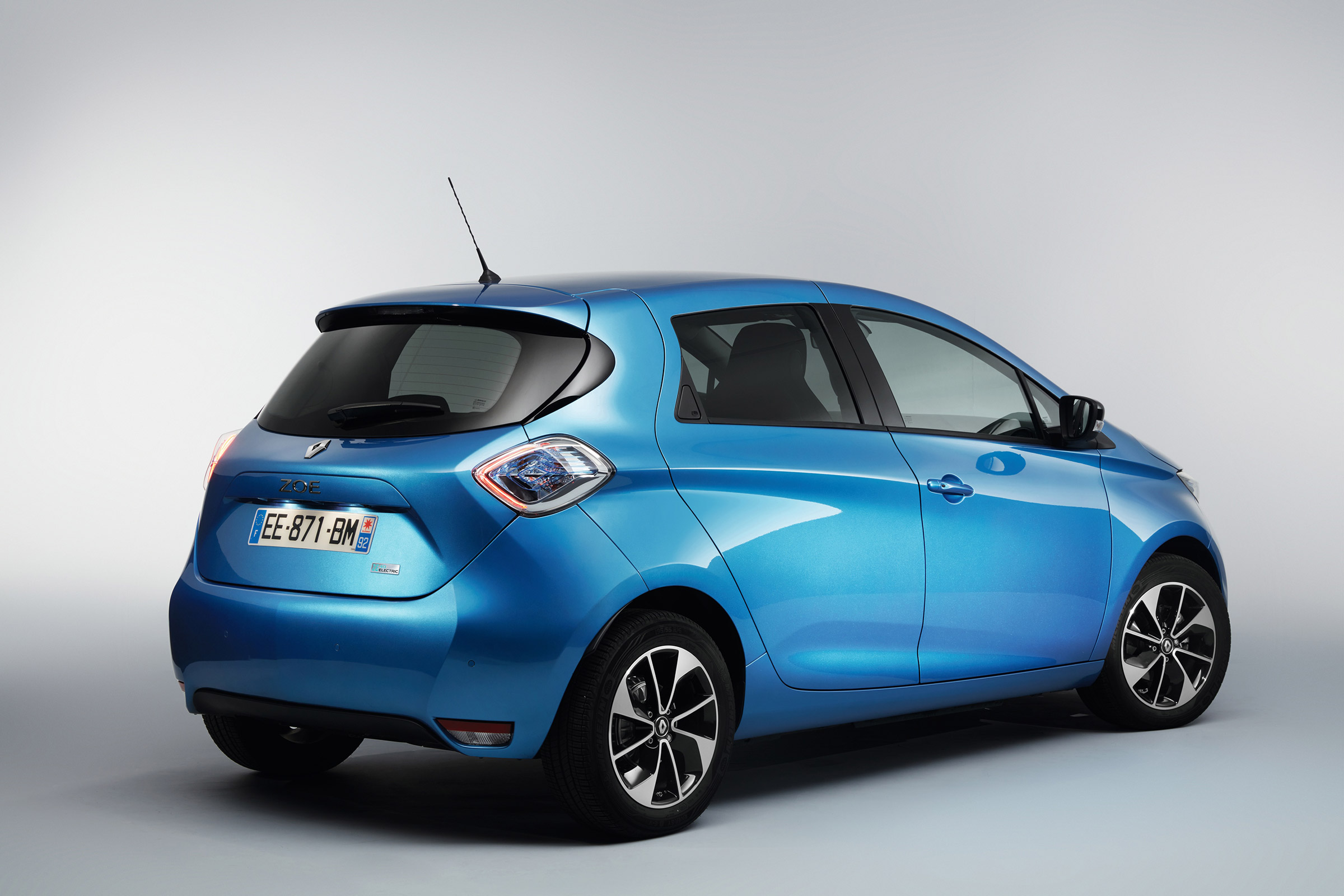 Renault Zoe 2017 - rear three quarter