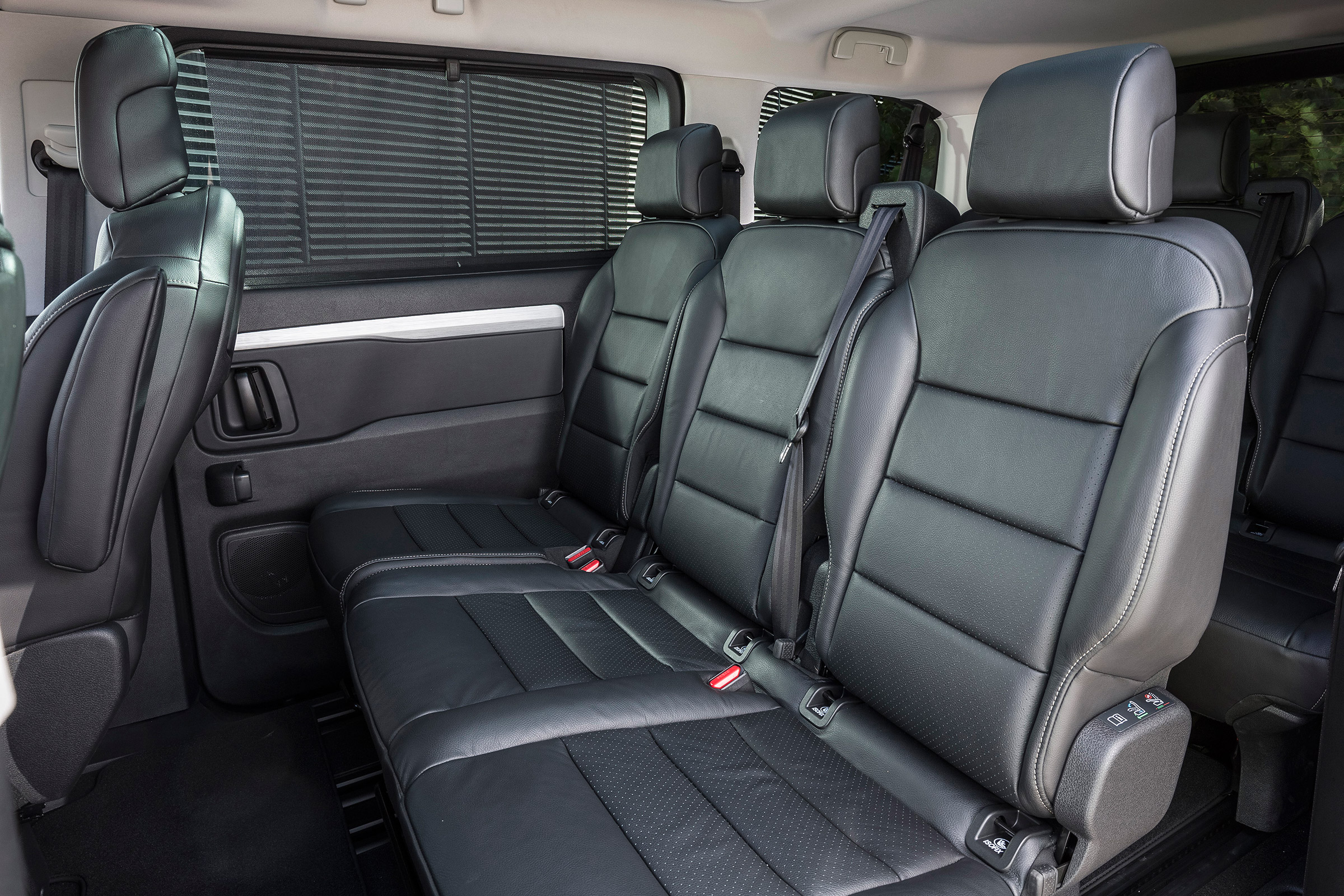Peugeot Traveller - seats