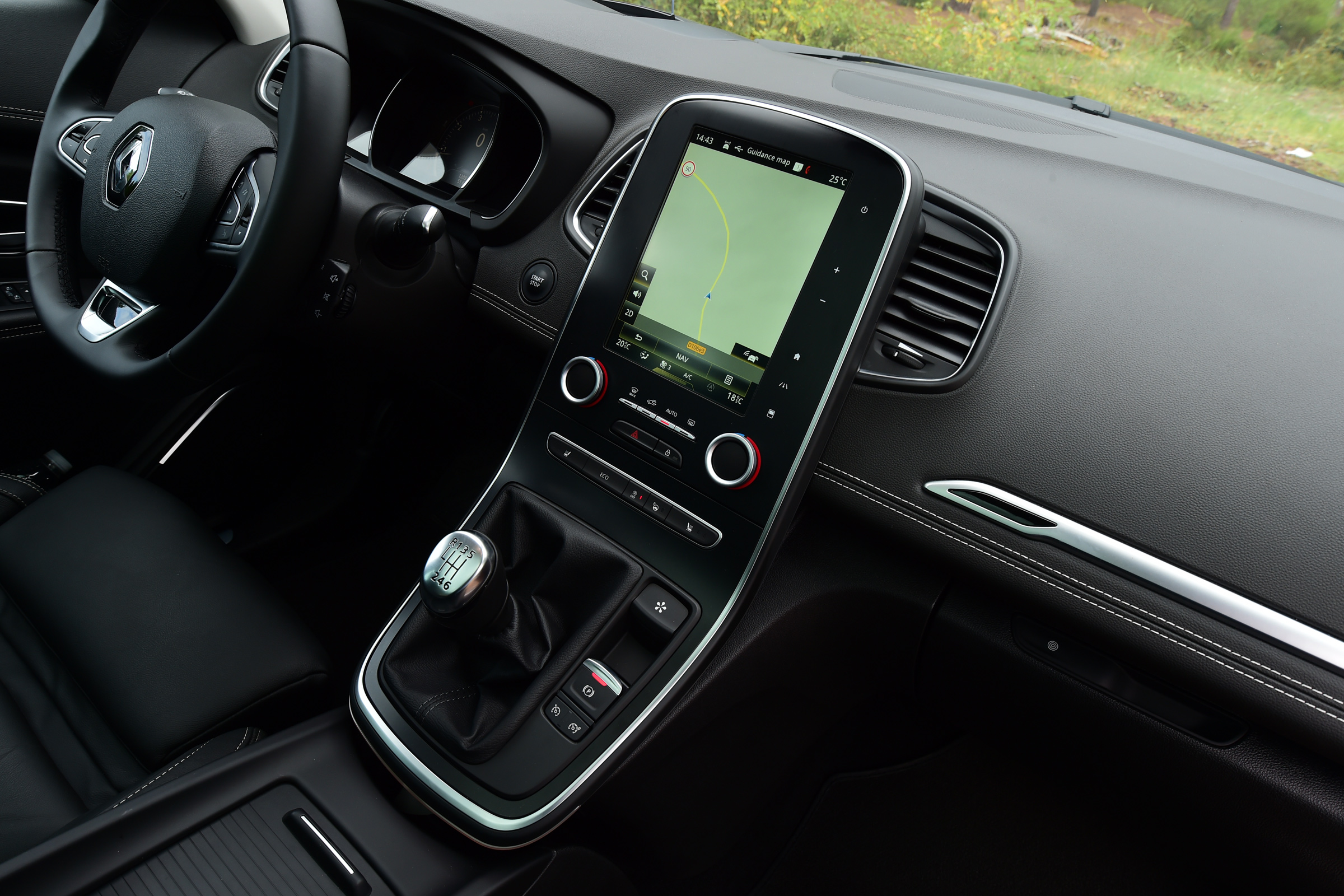 Renault Scenic 2016 - dashboard