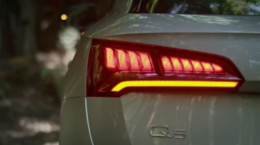 Audi Q5 teaser