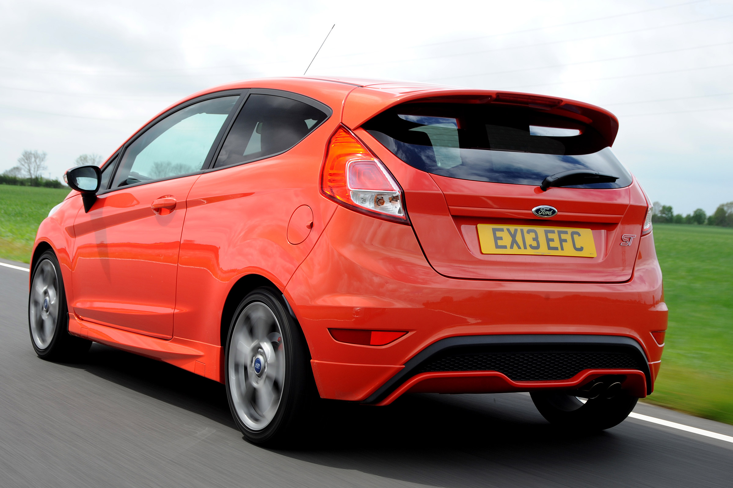 Used Car Awards 2016 - Ford Fiesta ST rear tracking