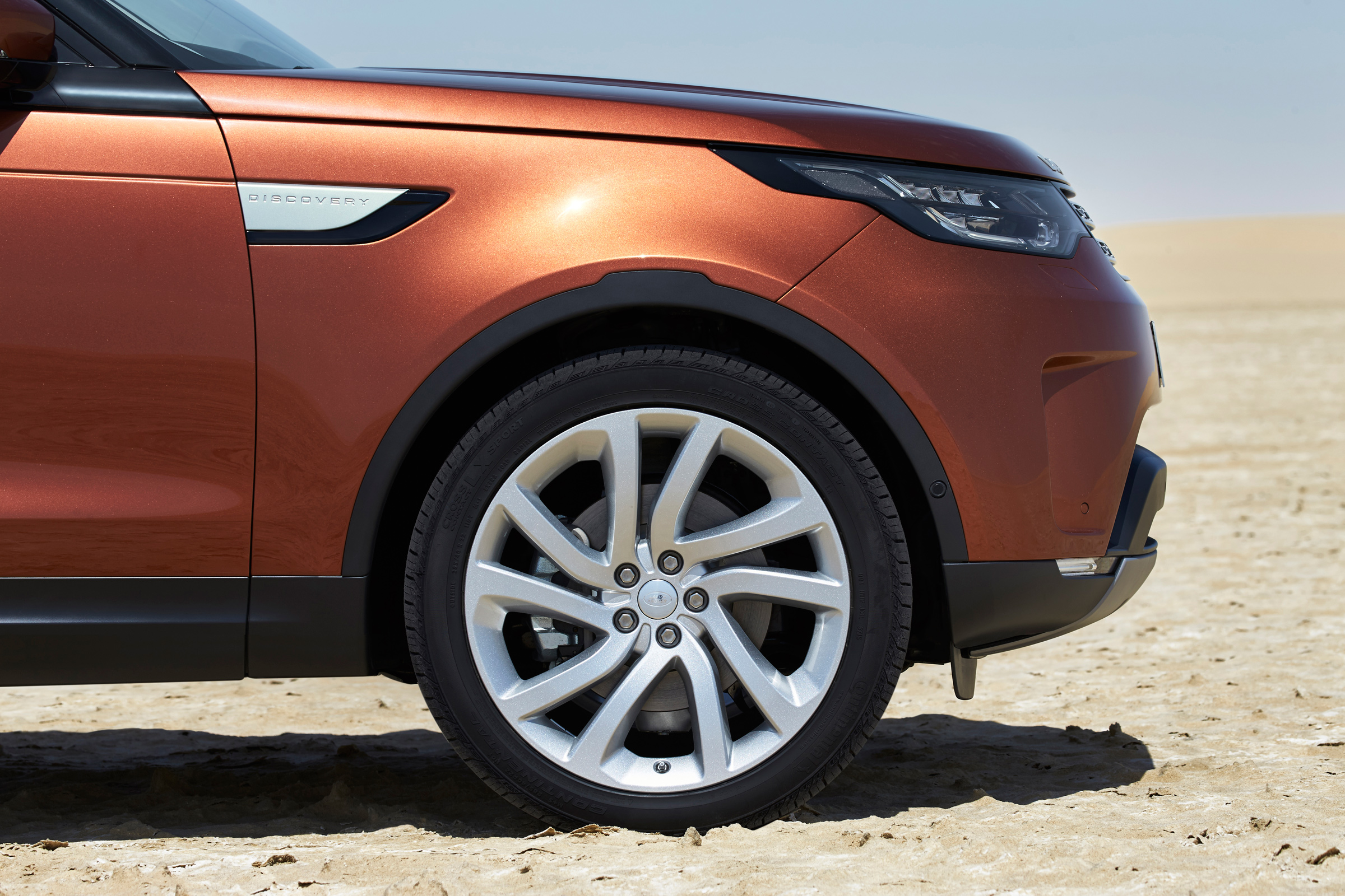 Land Rover Discovery 2017 - official wheel