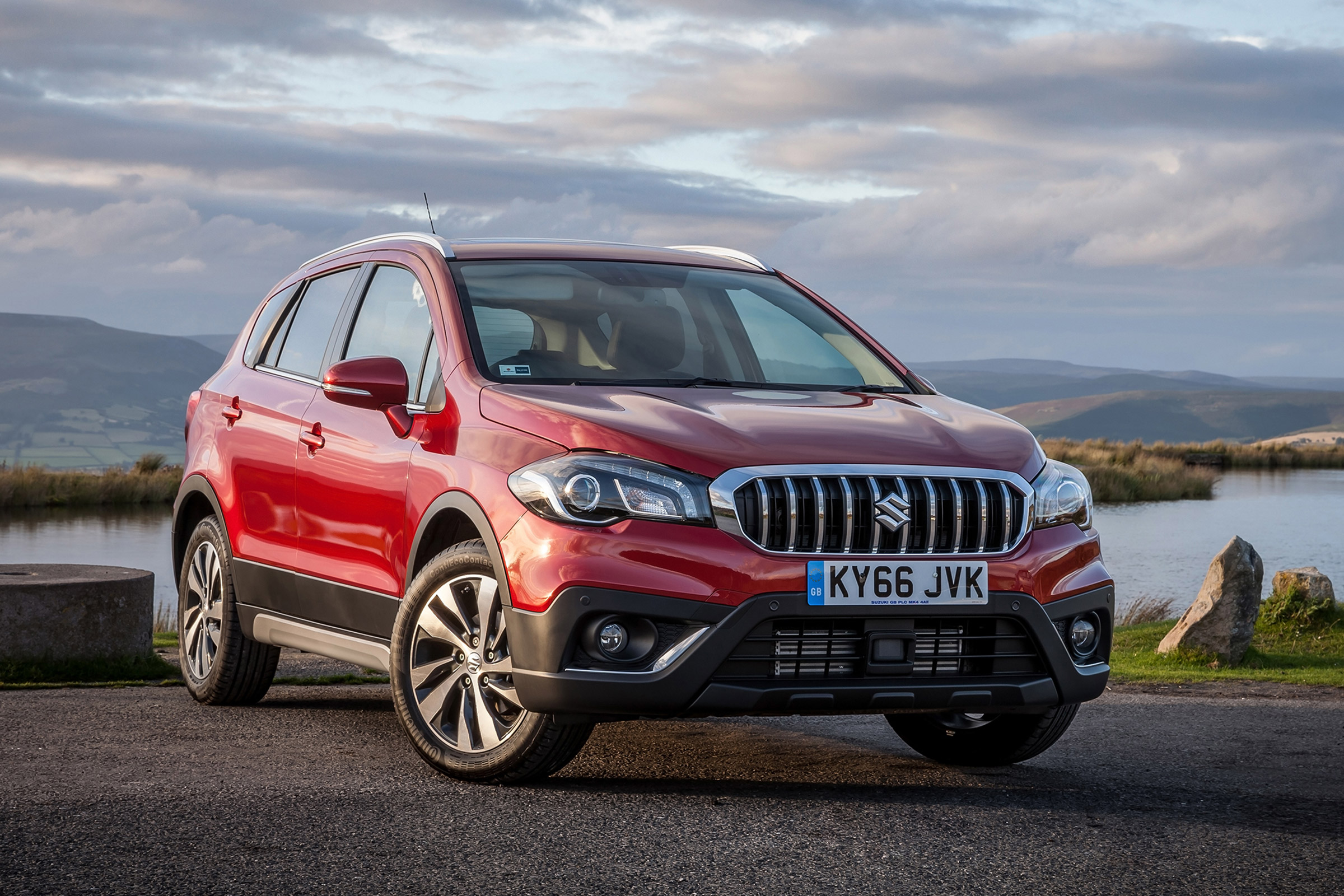 Suzuki SX4 S-Cross - front static