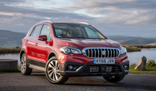 Suzuki SX4 S-Cross - front static
