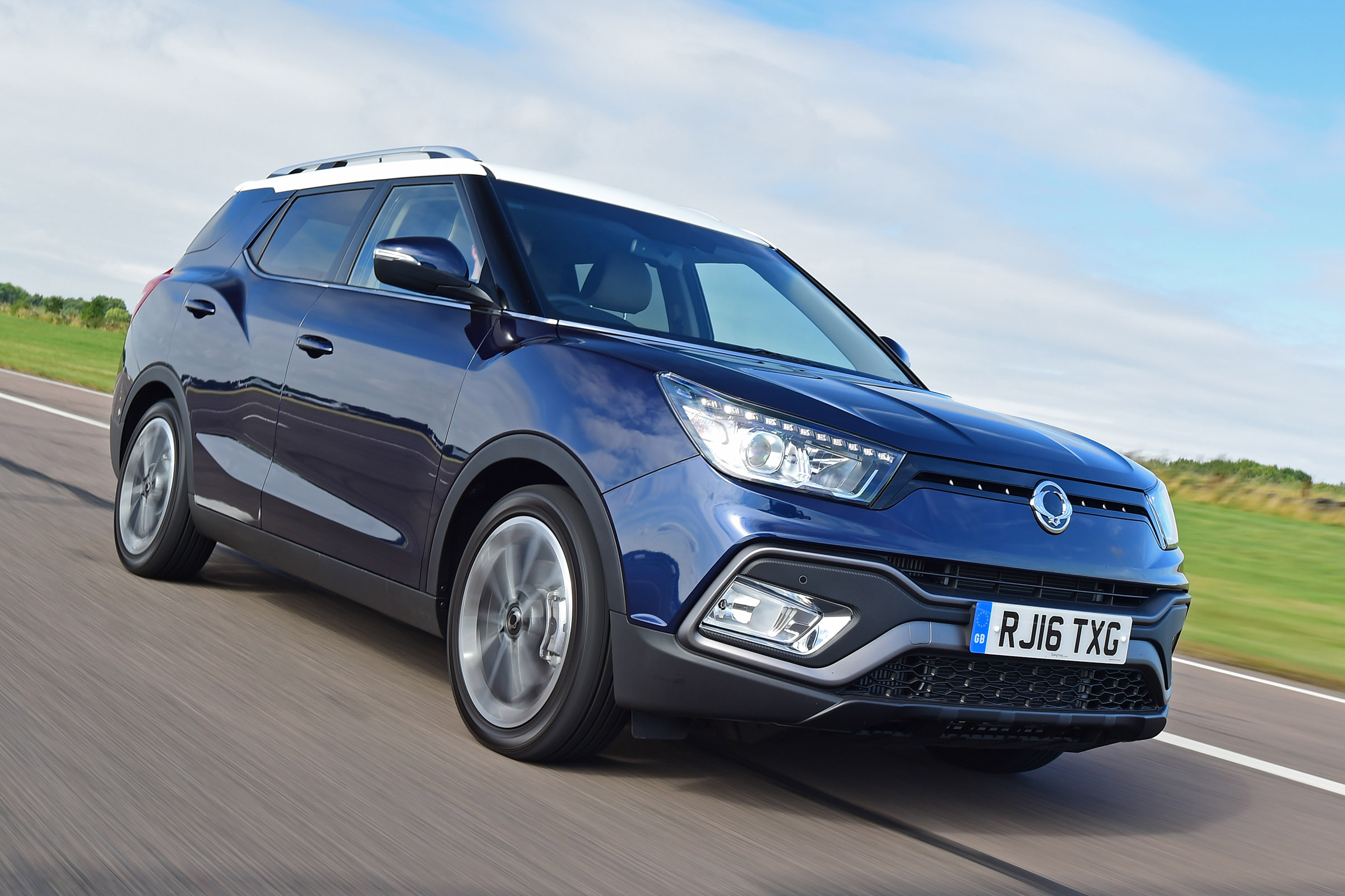 SsangYong Tivoli XLV - front