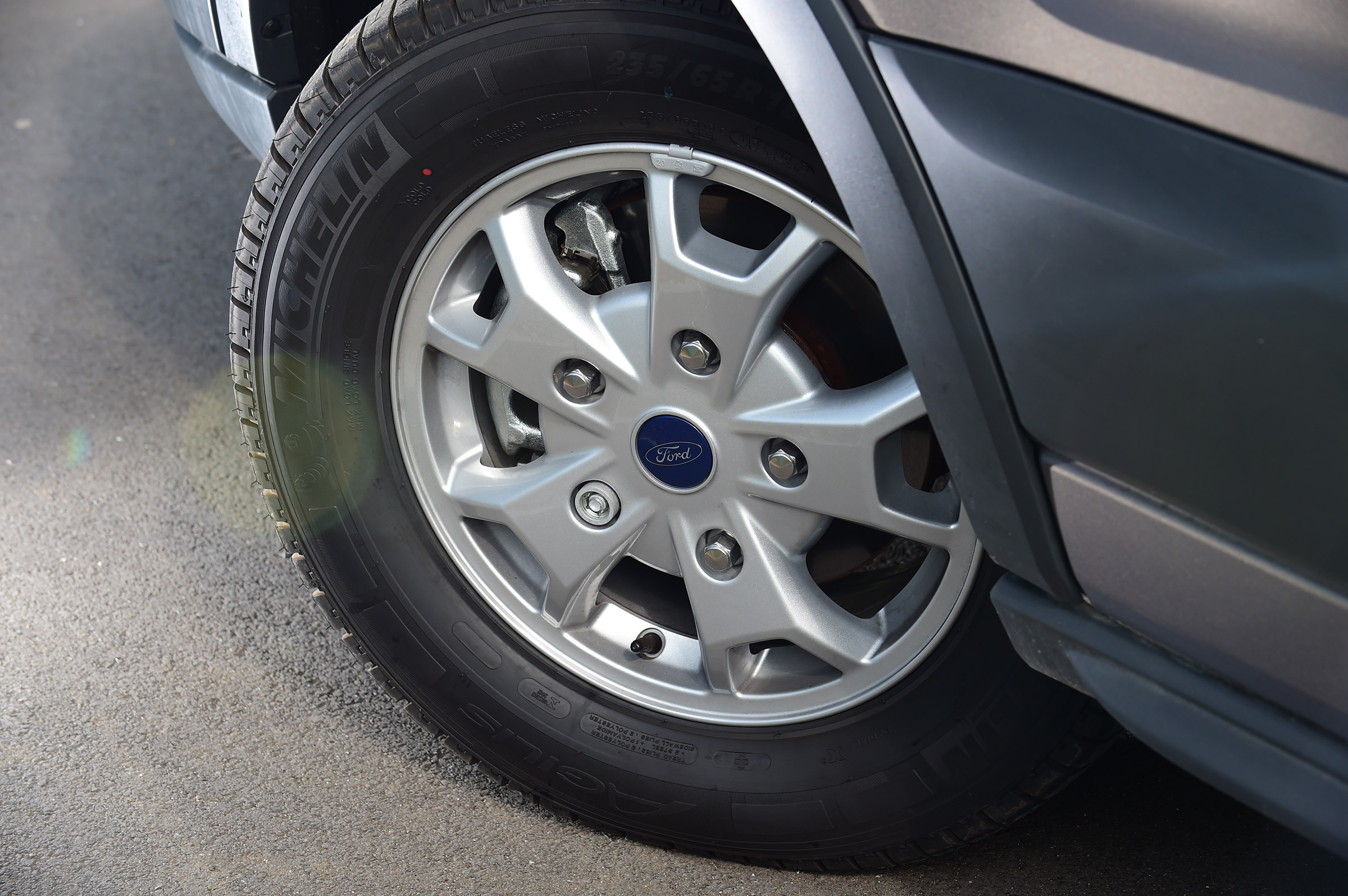 Ford Transit 2016 wheel
