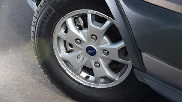 Ford Transit 2016 wheel