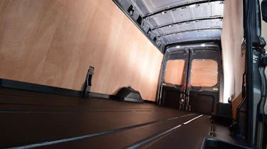 Ford Transit 2016 loadbay