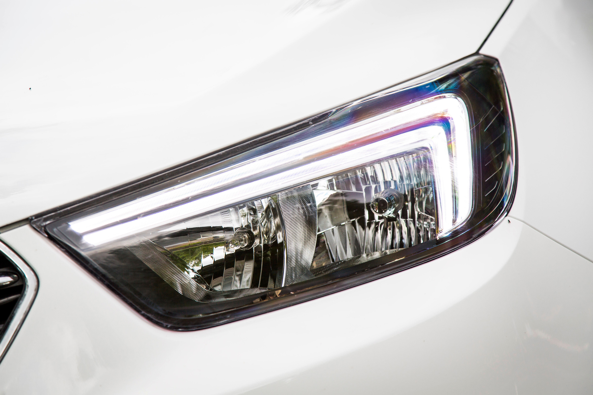 Vauxhall Mokka X 2016 - headlight