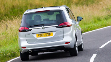 Vauxhall Zafira Tourer - rear action