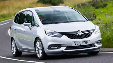 Vauxhall Zafira Tourer - front action