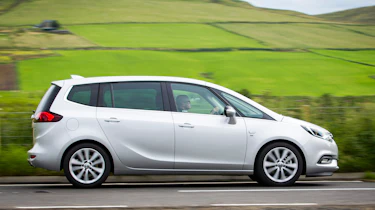 Vauxhall Zafira Tourer - side