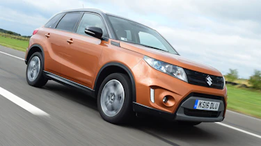 Suzuki Vitara - front