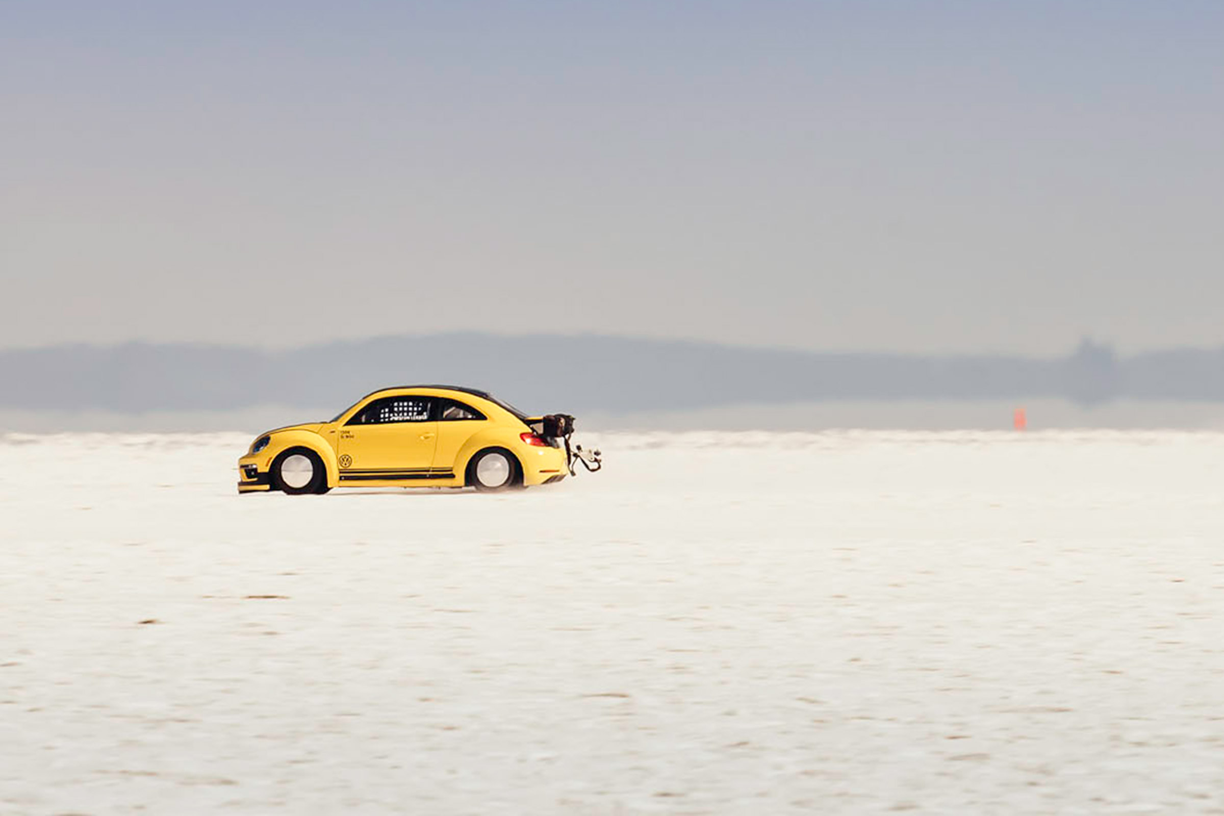 Volkswagen Beetle LSR - side profile