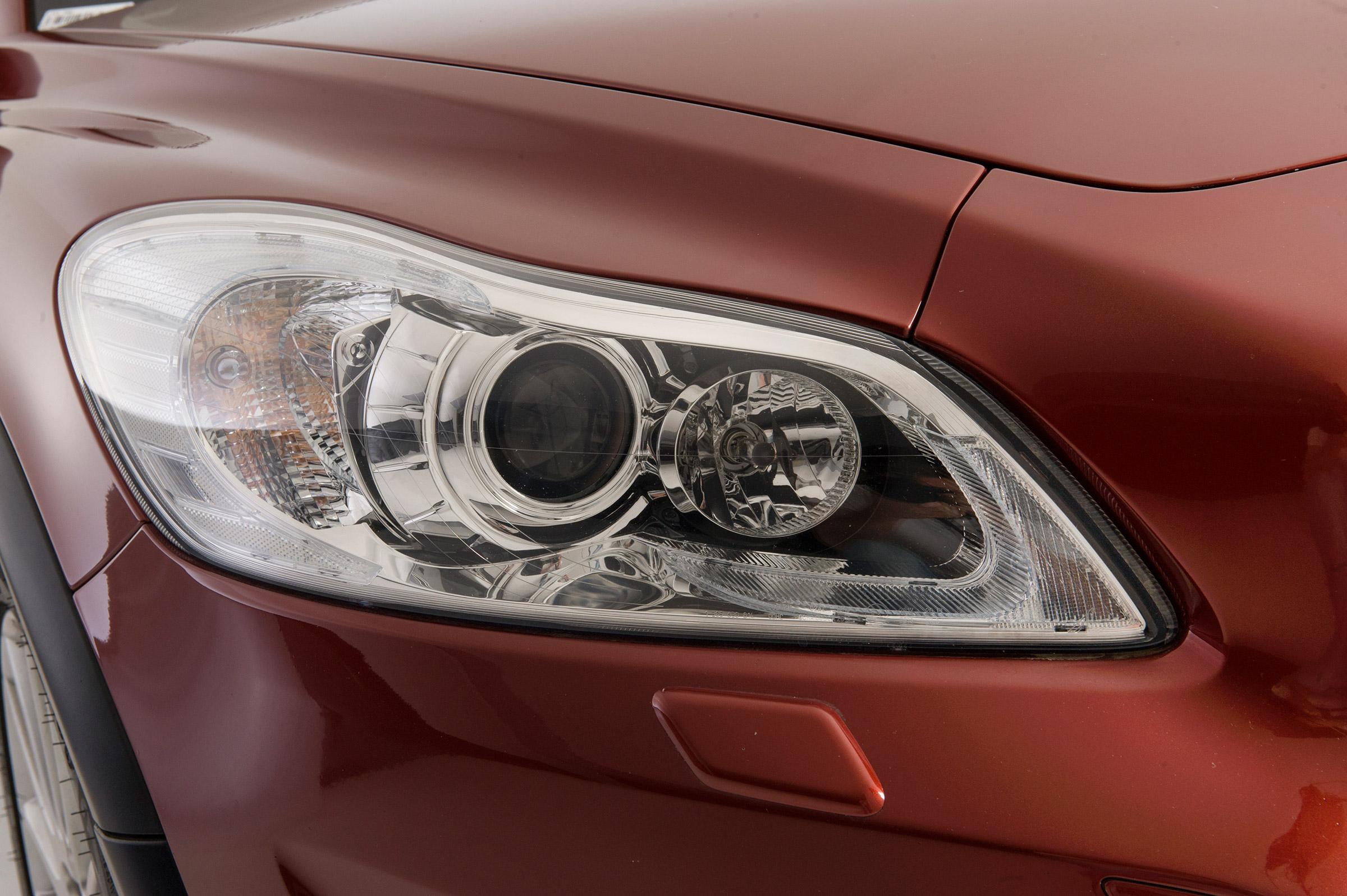 Used Volvo C30 - front light details