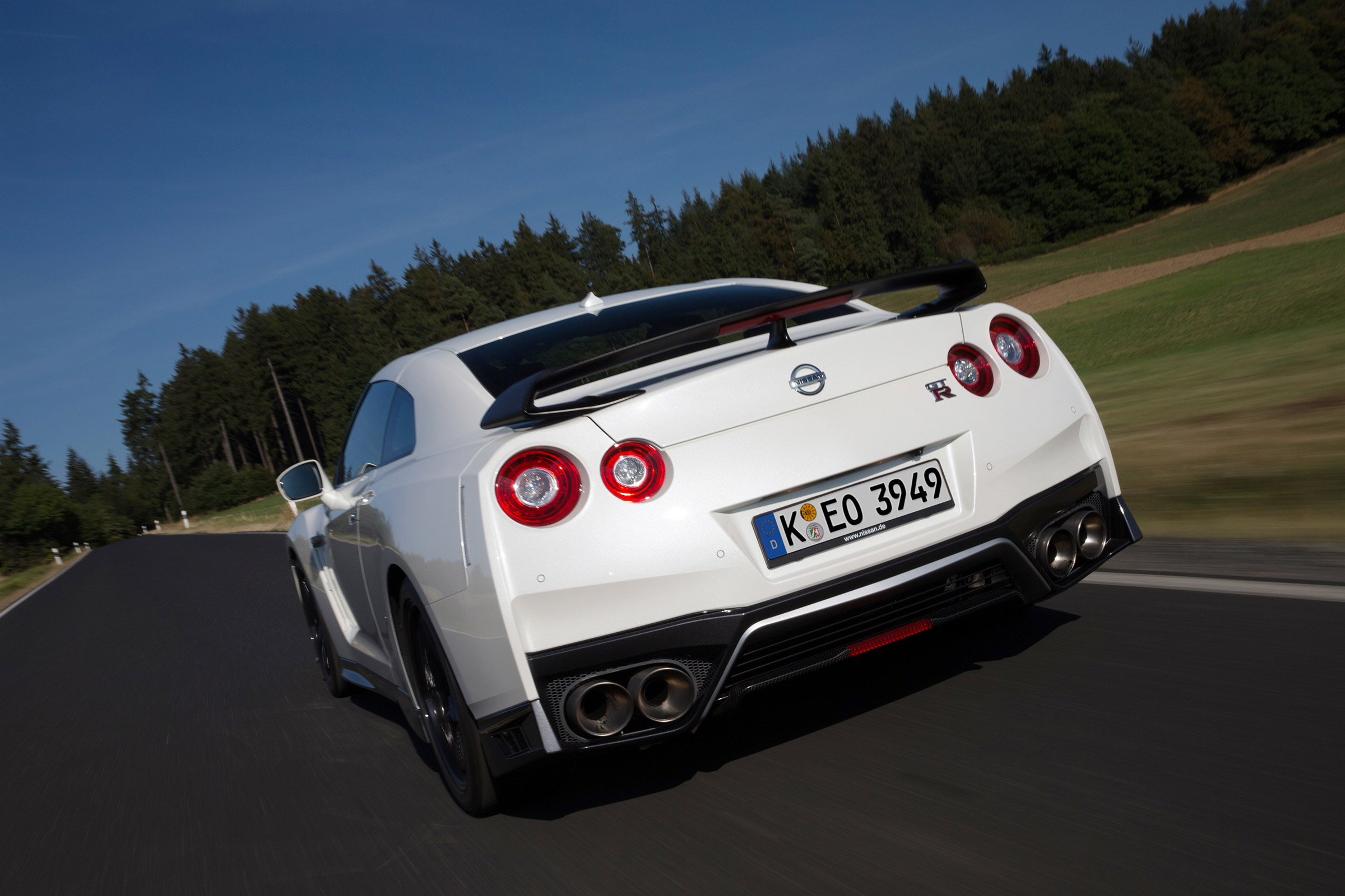 Nissan GT-R Track Edition - rear