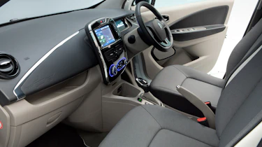 Used Renault ZOE - front seats