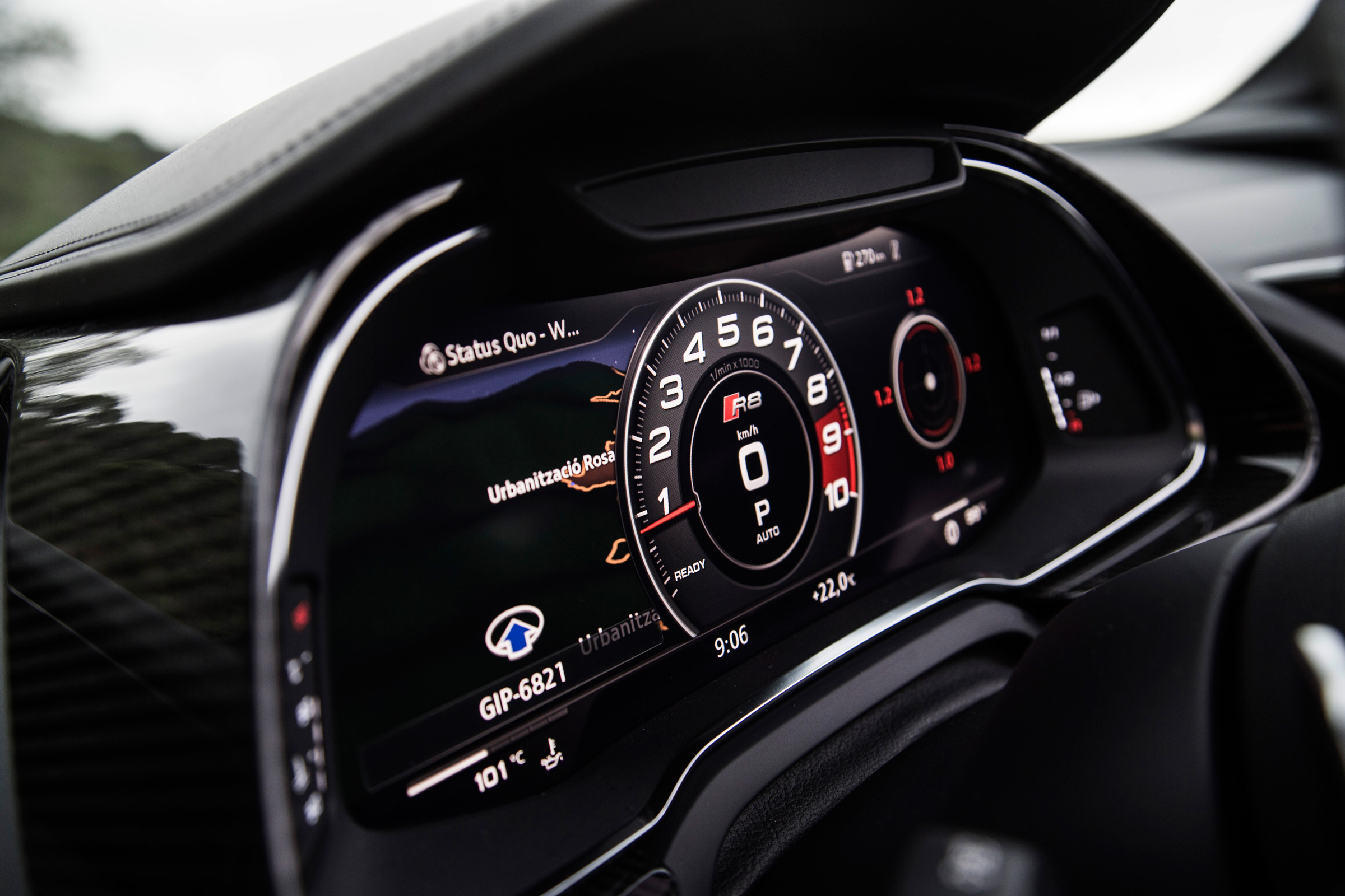 Audi R8 Spyder 2016 - instruments