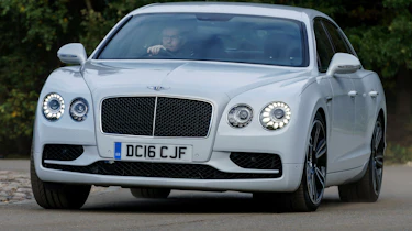 Bentley Flying Spur V8 S - front cornering