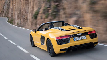 Audi R8 Spyder 2016 - rear tracking