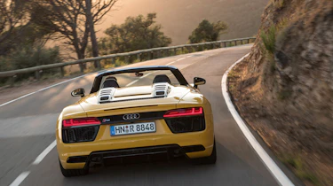 Audi R8 Spyder 2016 - rear tracking 2