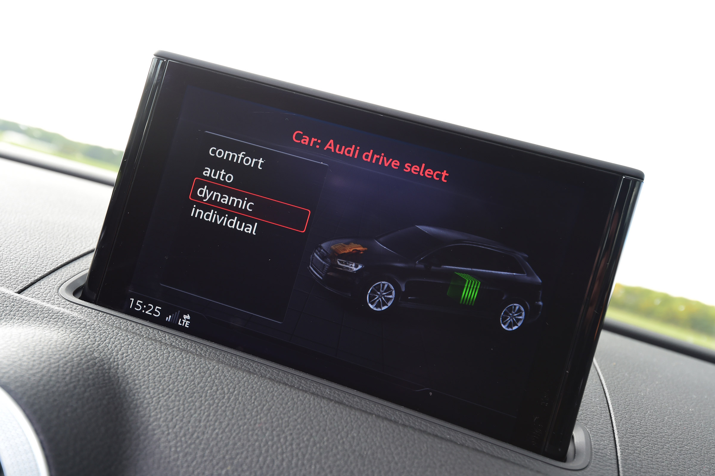 Audi A3 e-tron - drive select