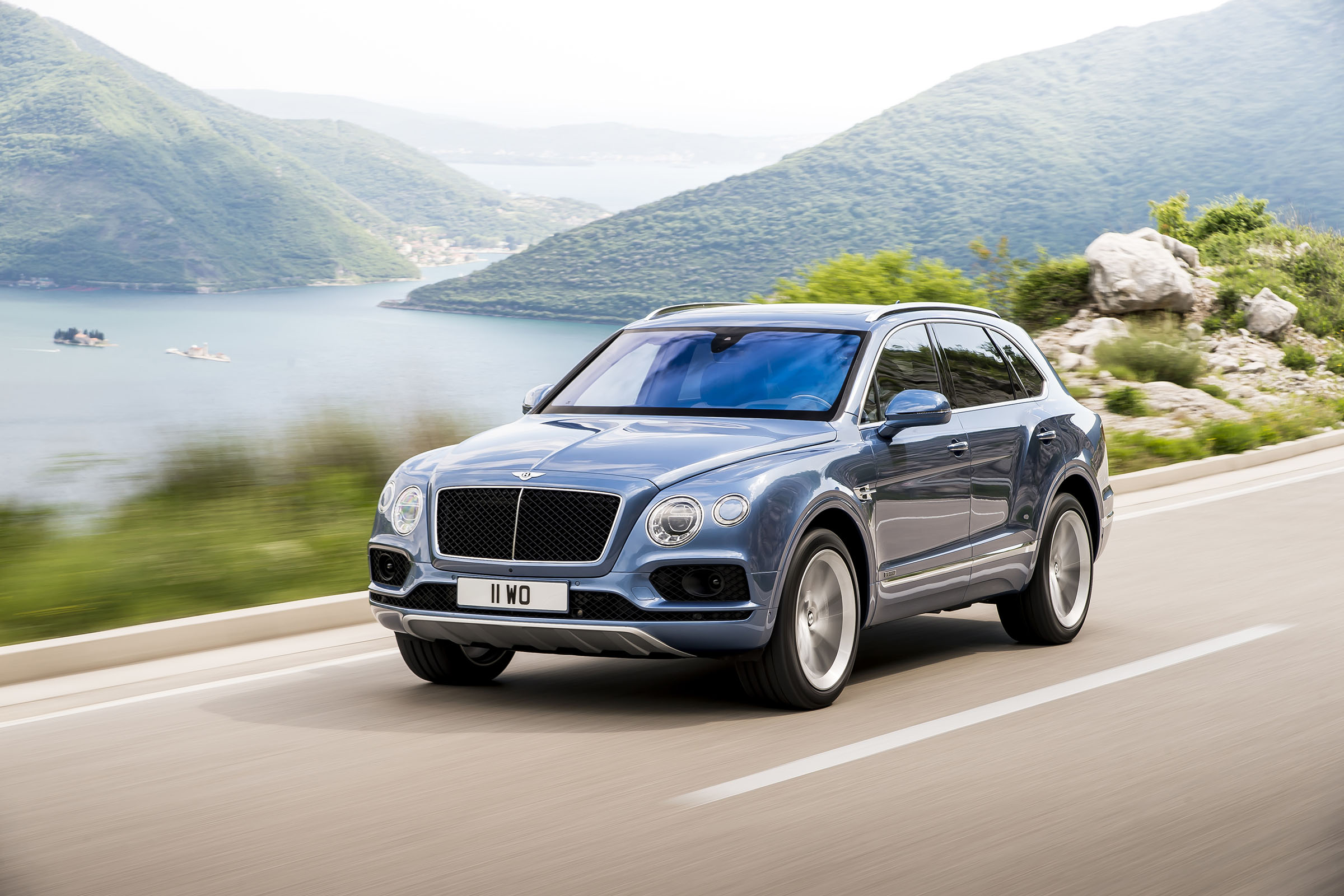 Bentley Bentayga - Footballers' cars