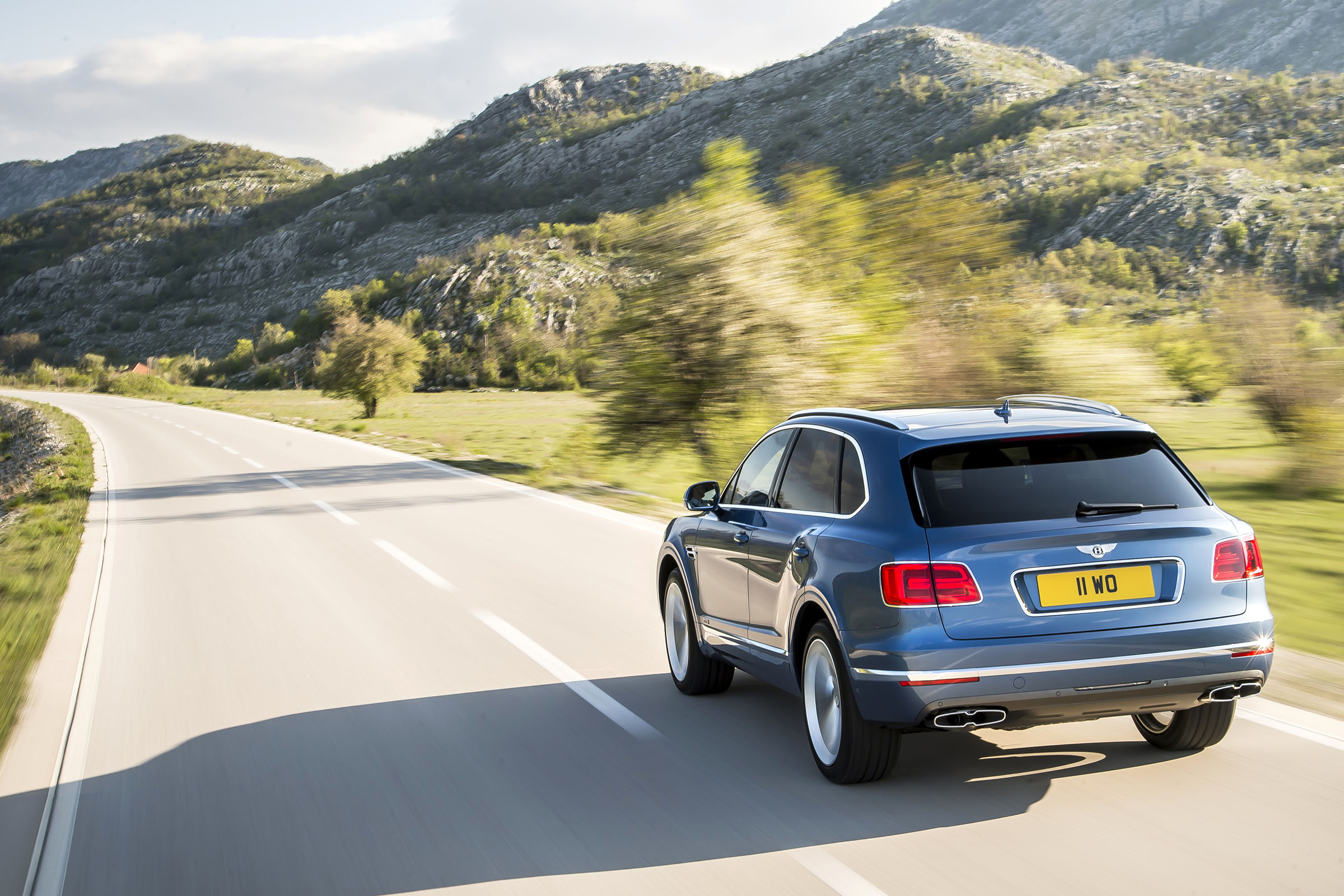 Bentley Bentayga rear - Footballers' cars