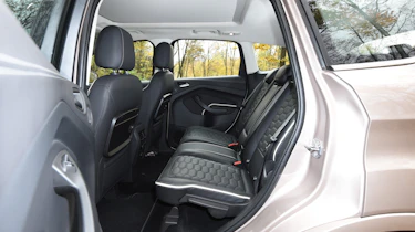 Ford Kuga Vignale 2016 - rear seats