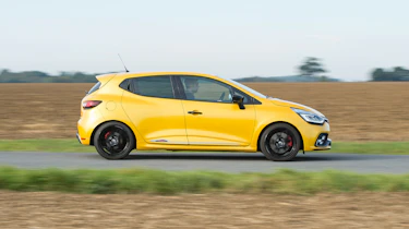 Renault Clio RS 220 Trophy - side
