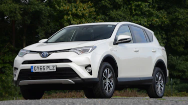 Toyota RAV4 Hybrid - front static