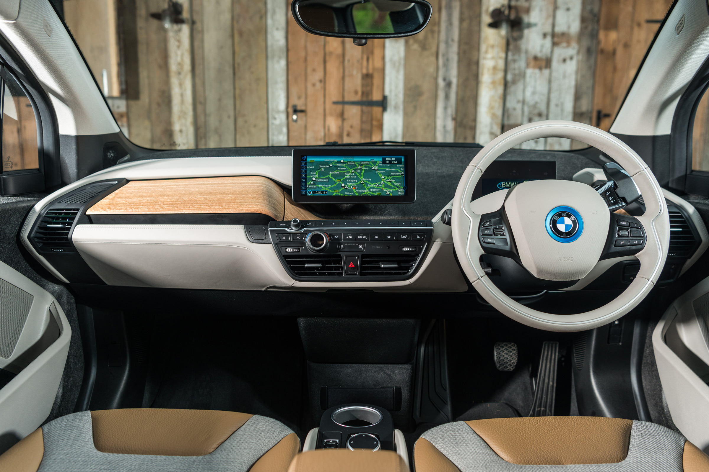 BMW i3 REx 94AH - new interior