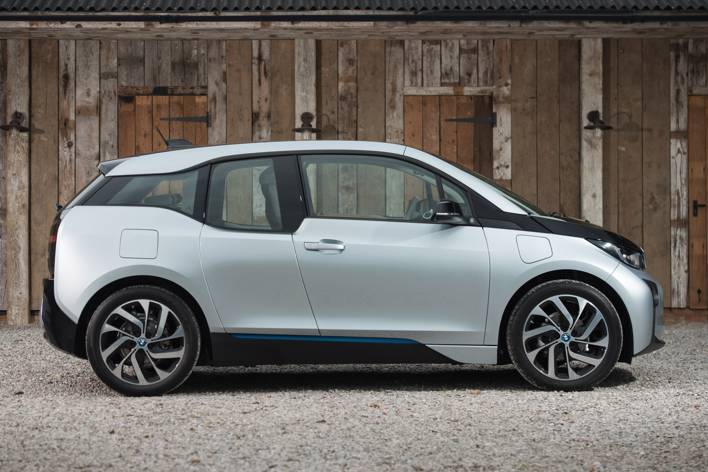 BMW i3 REx 94AH - new side