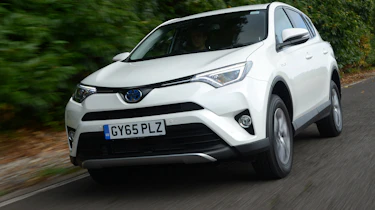 Toyota RAV4 Hybrid - front action