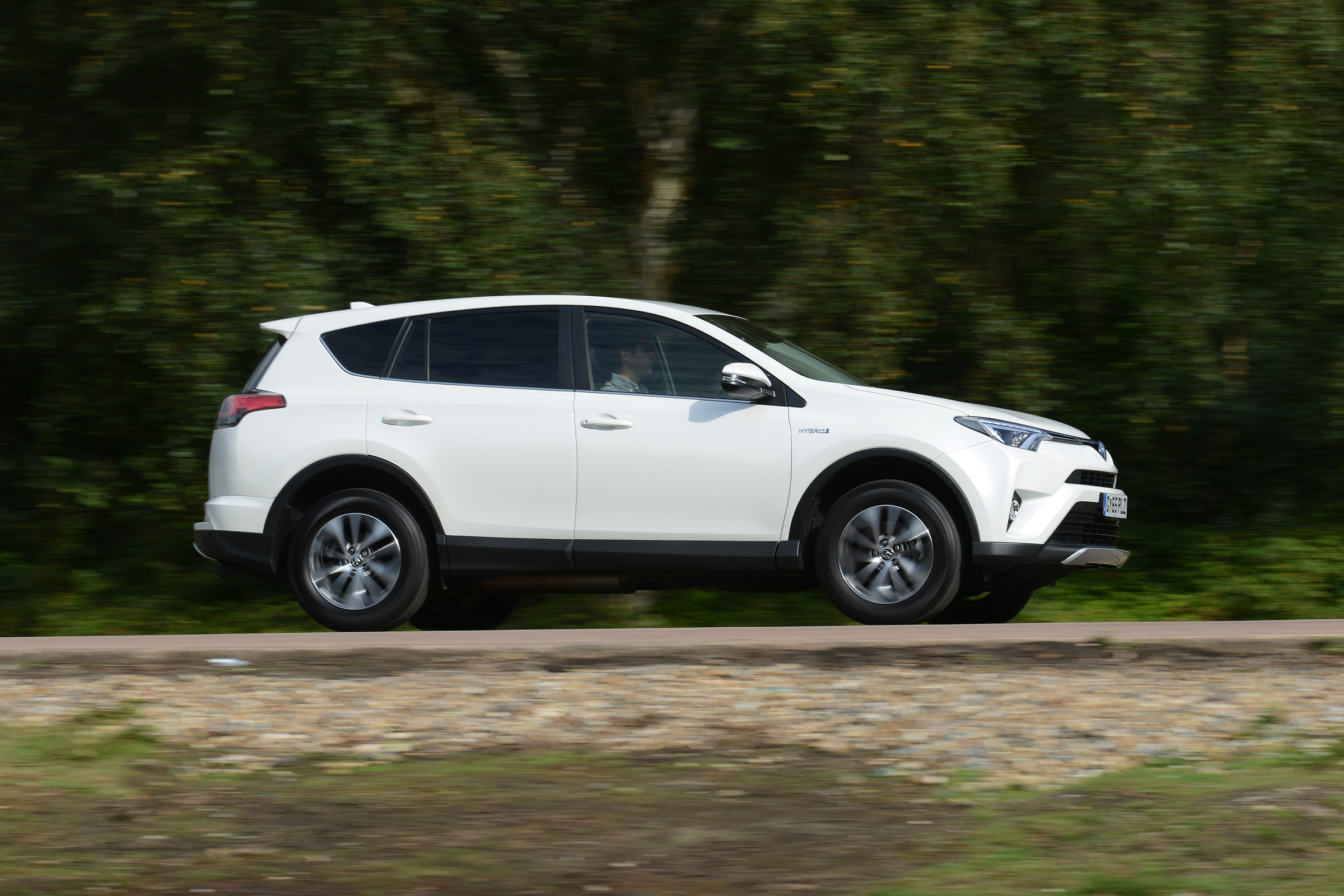 Toyota RAV4 Hybrid - side