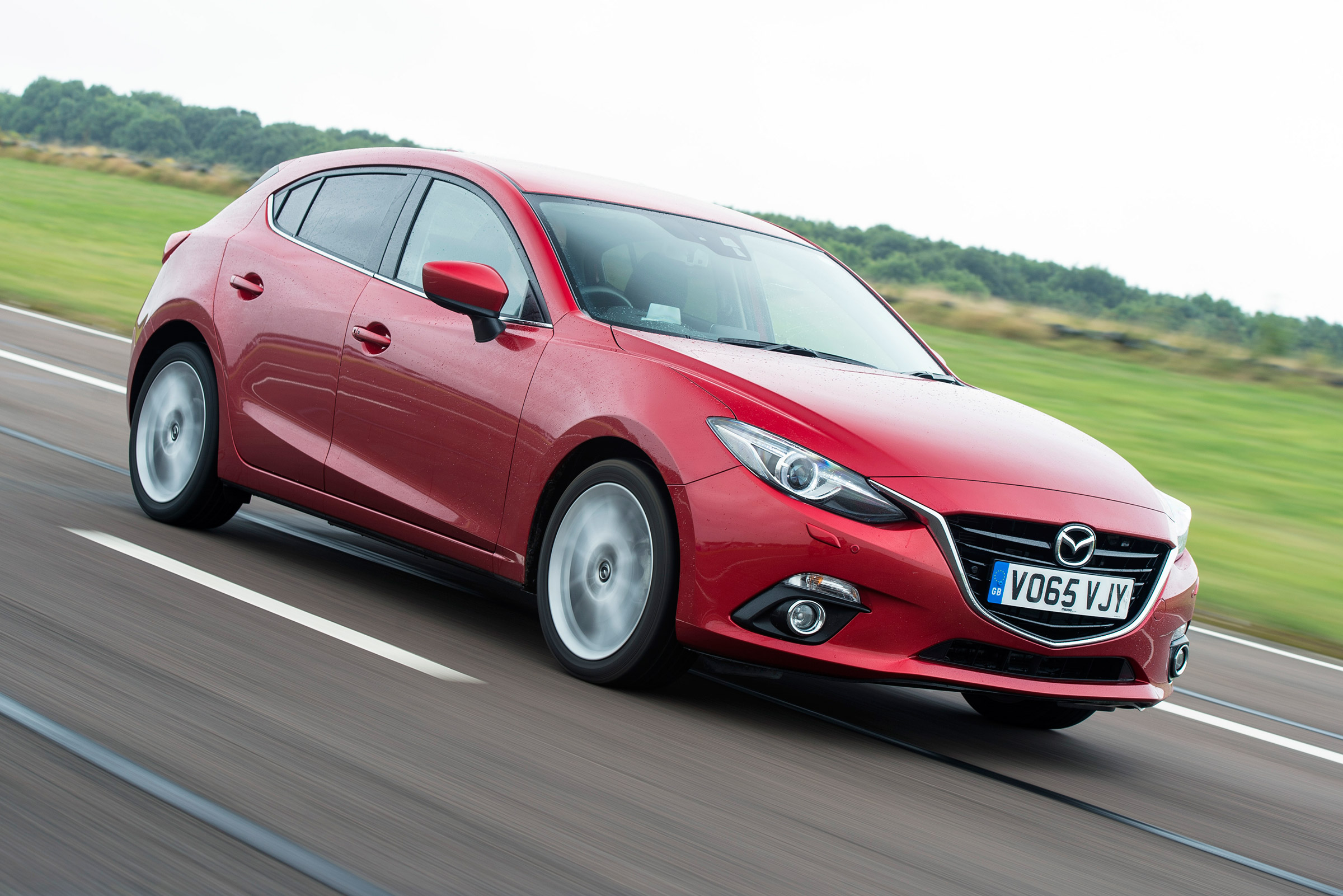 Mazda 3 - front