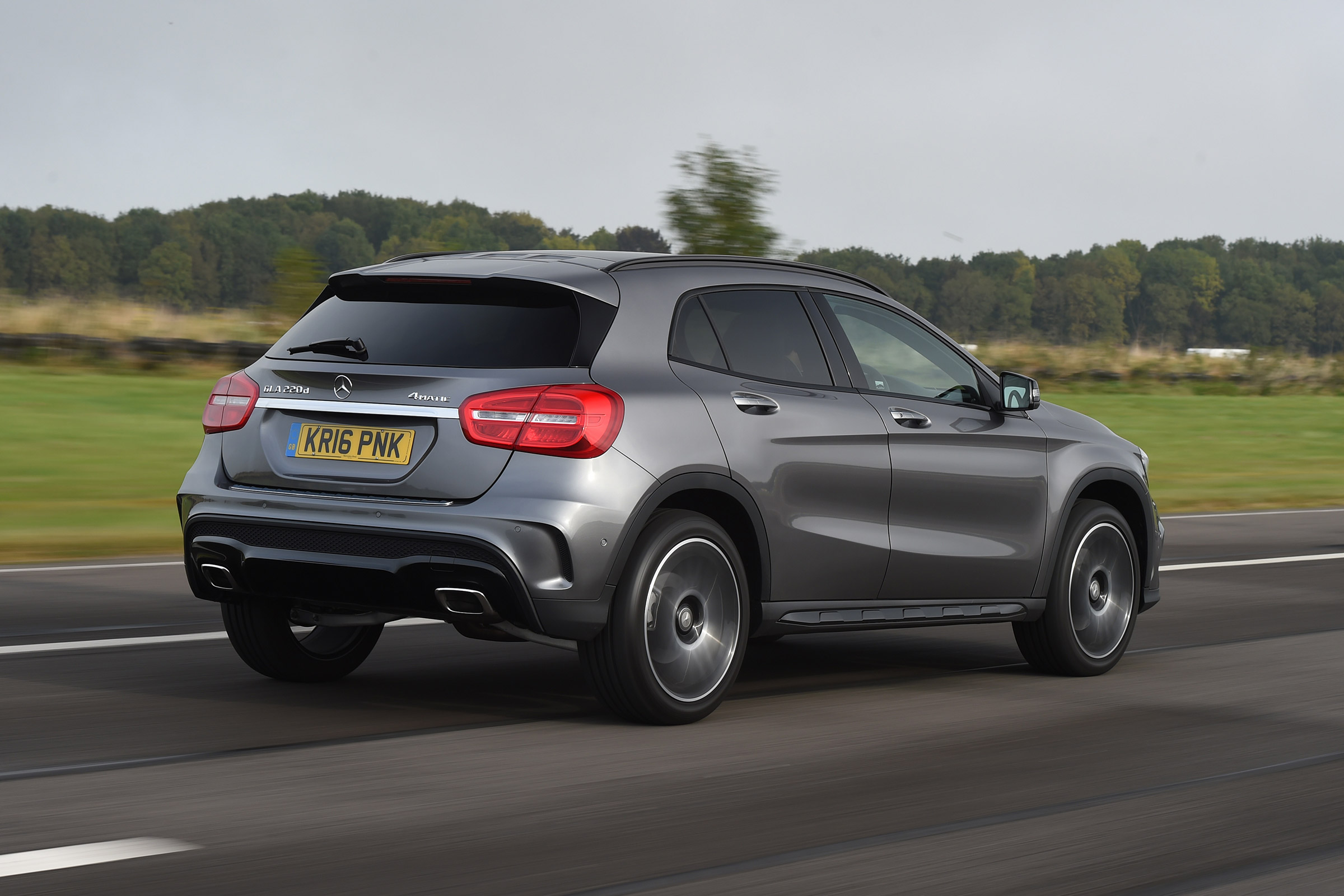Mercedes GLA - rear