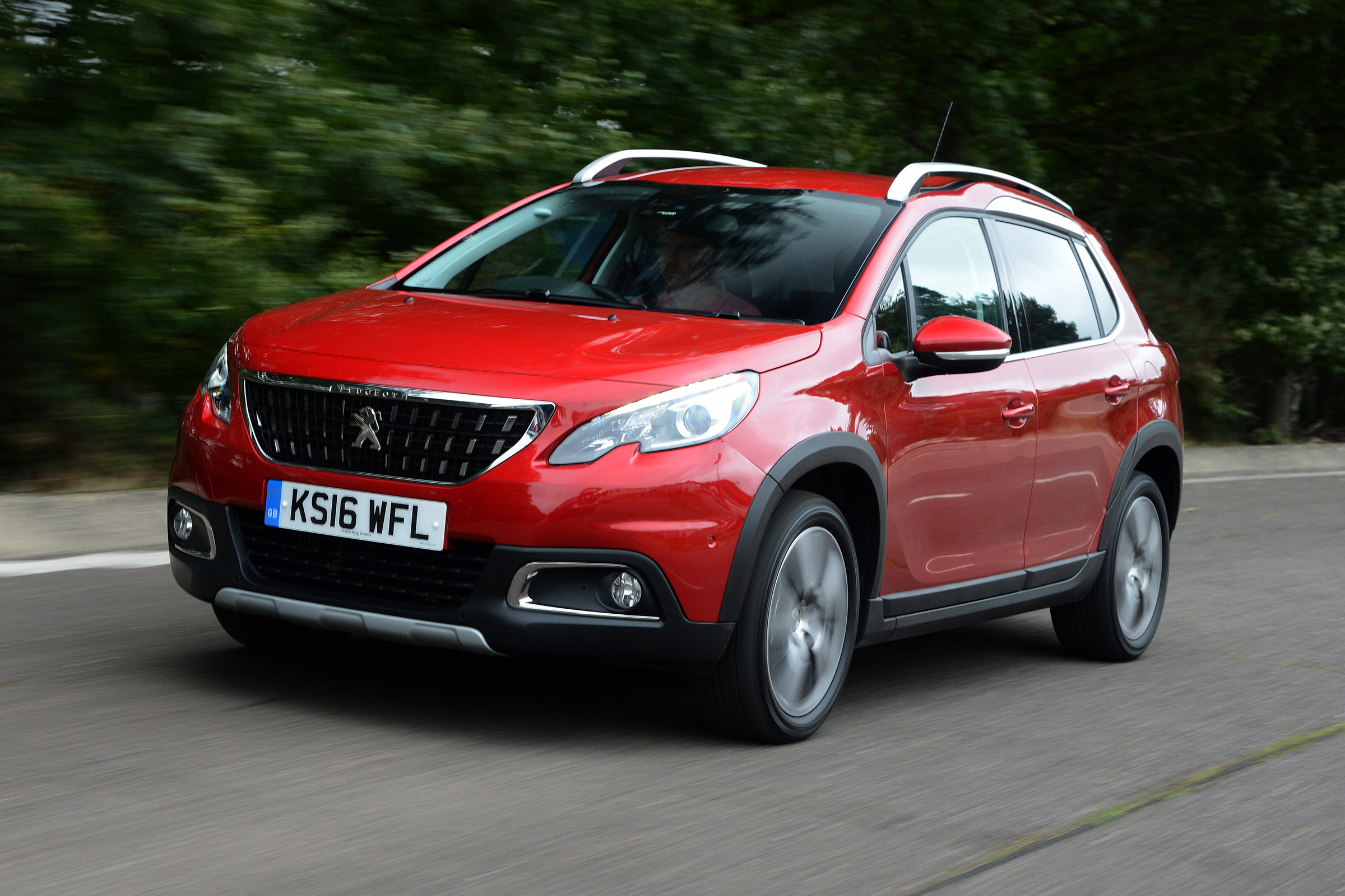 Peugeot 2008 - front