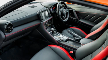 Nissan GT-R 2017 interior
