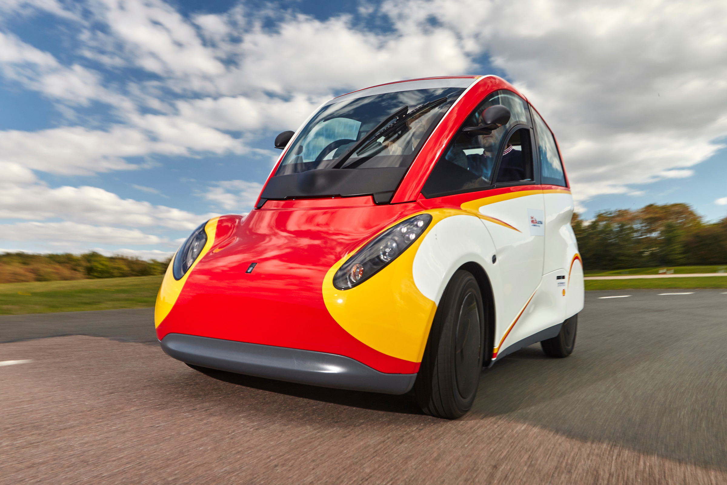 Shell Project M city car - front cornering 2