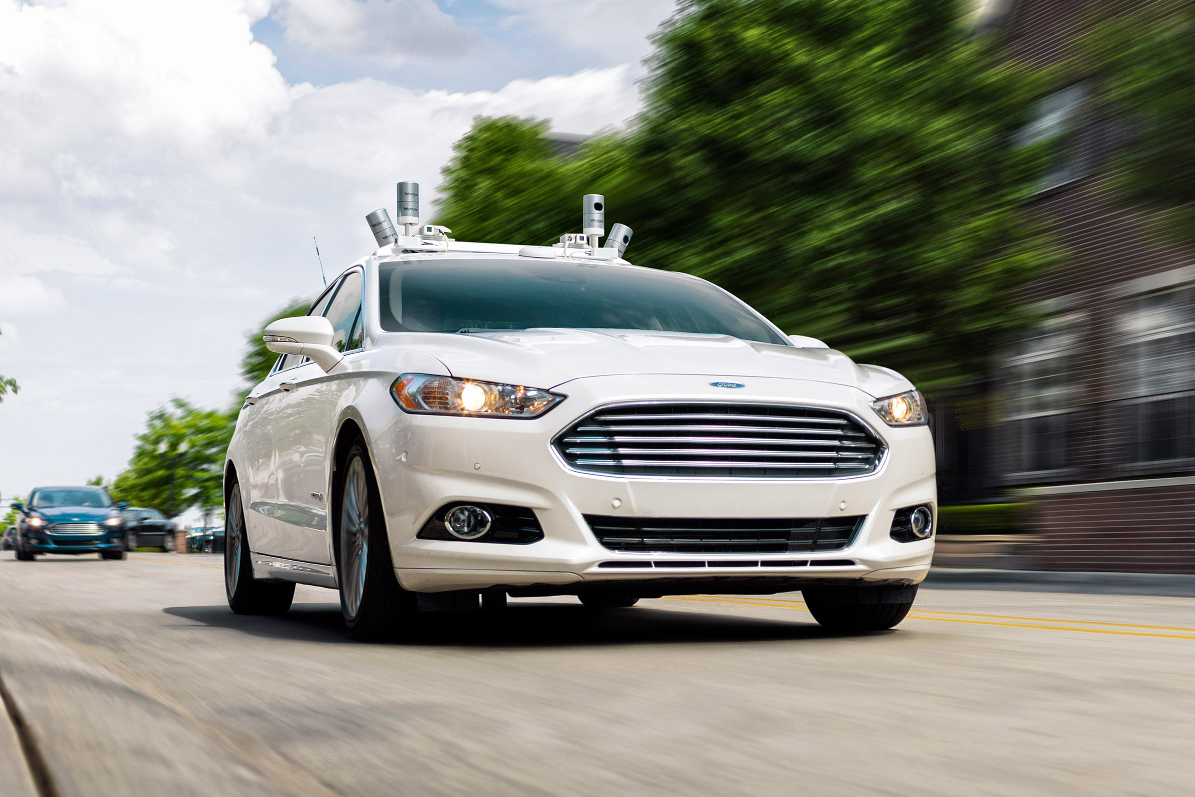 Ford Fusion - Autonomous