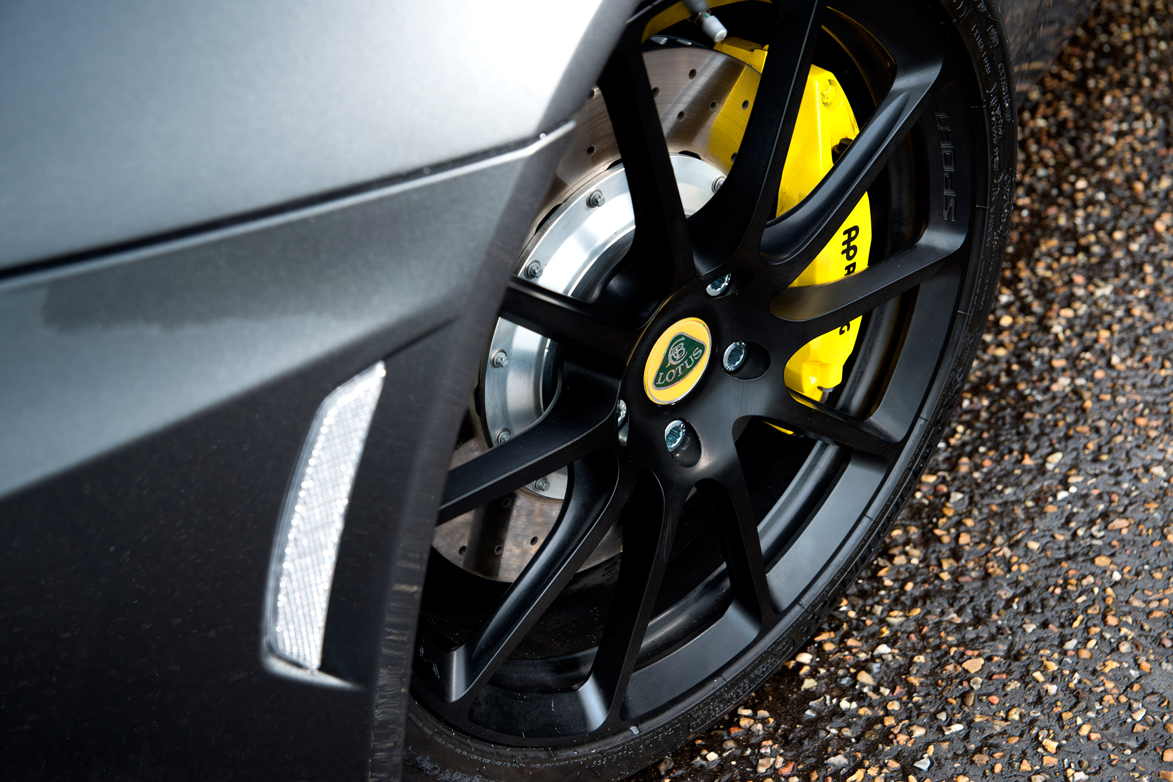 Lotus Evora 410 - wheel detail