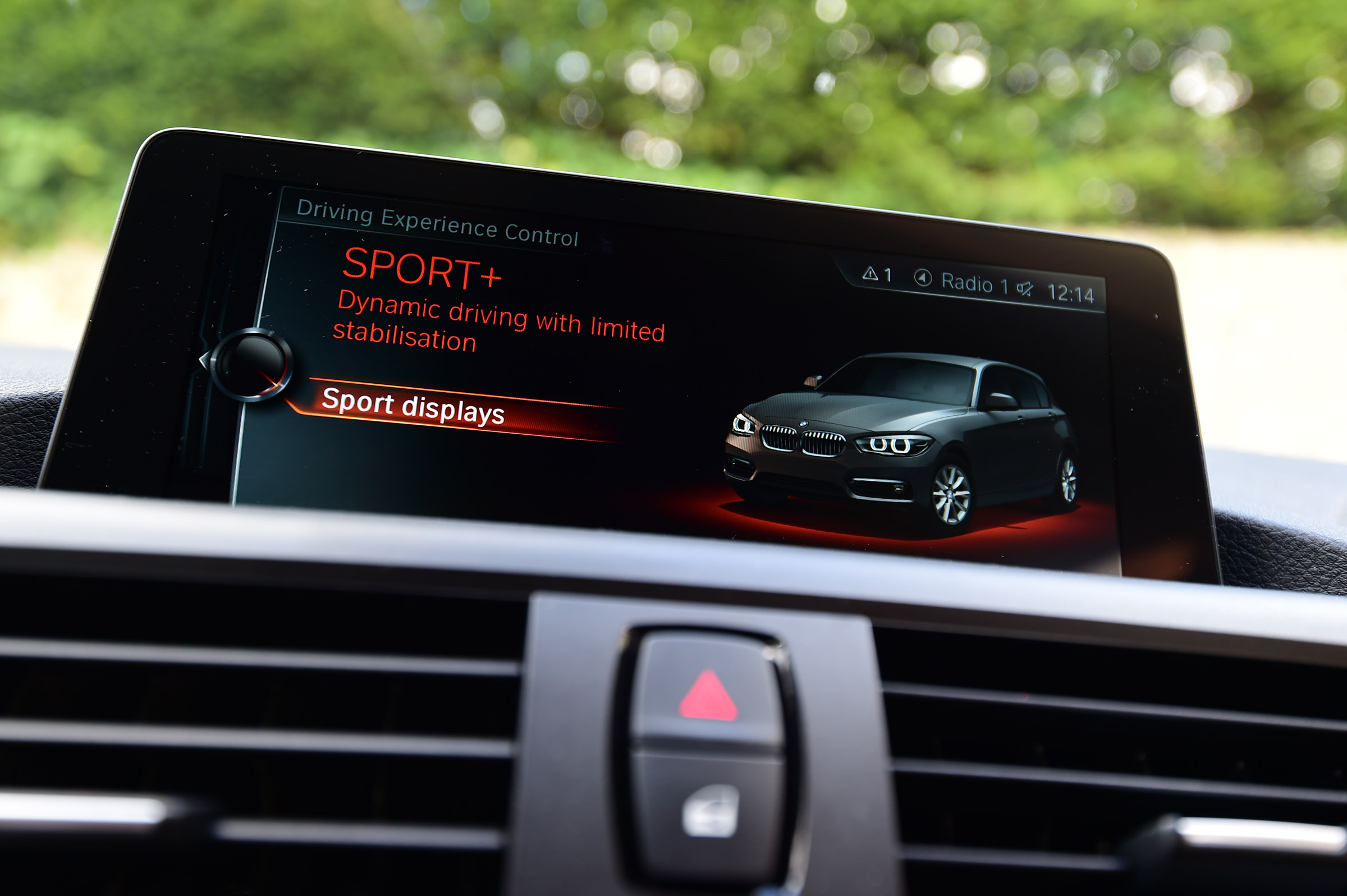 BMW M140i - infotainment