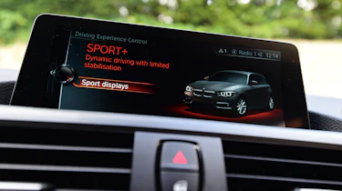 BMW M140i - infotainment