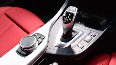 BMW M140i - centre console