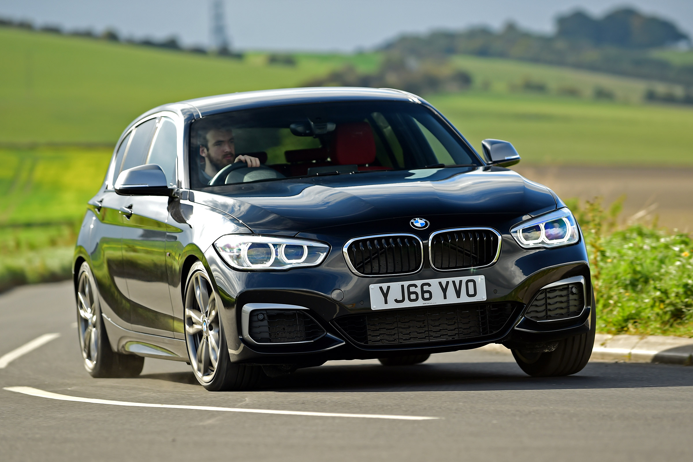 BMW M140i - front cornering