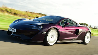 McLaren 570GT - front action