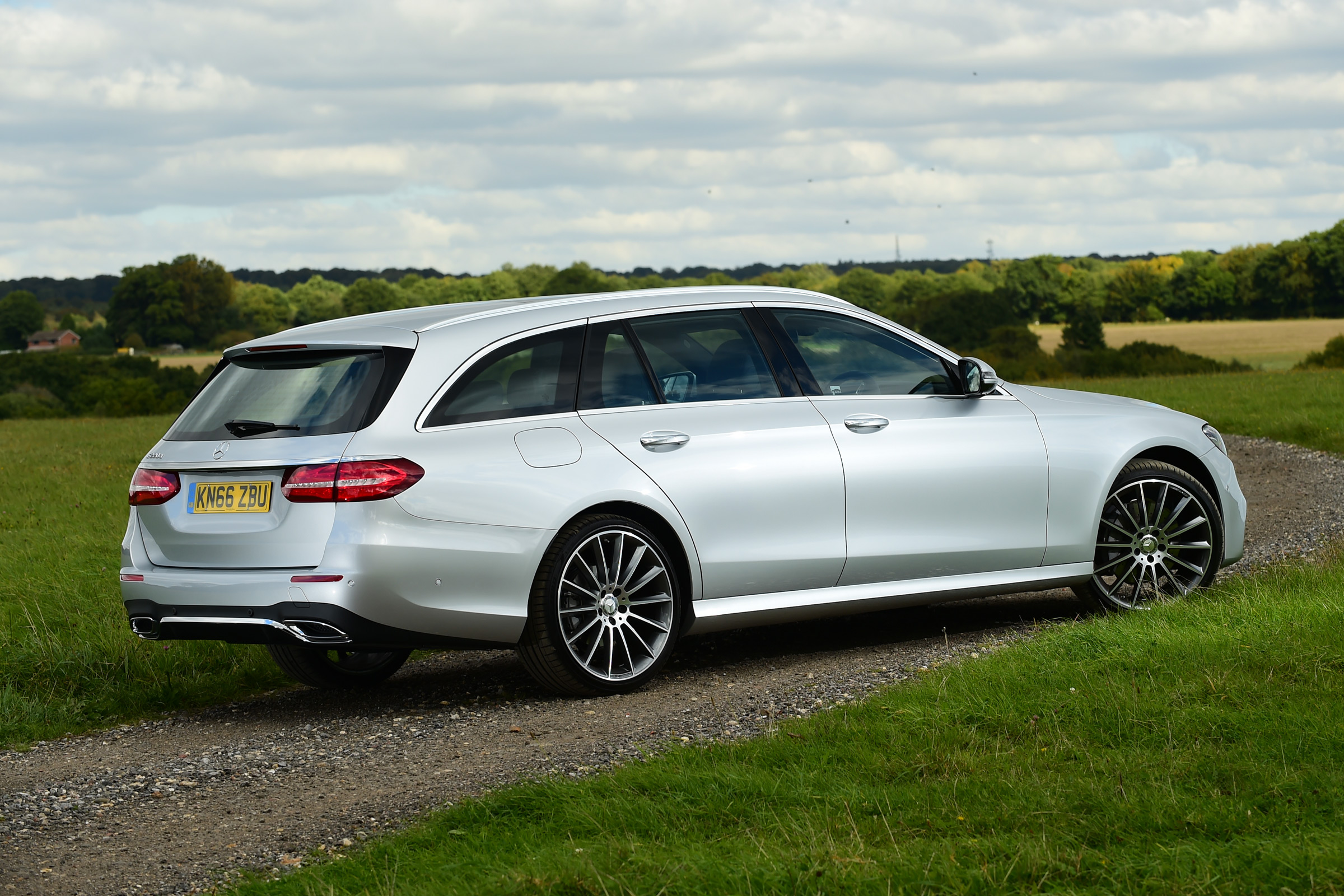 Mercedes E-Class Estate E220d UK - rear quarter